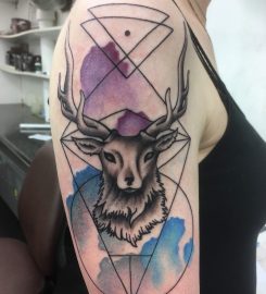 Eclipse tattoo and piercing