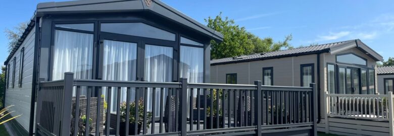 Shard Riverside Lodge Park